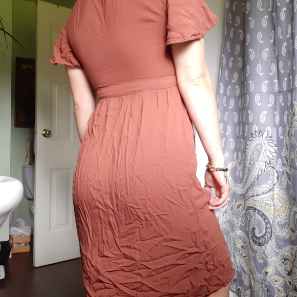Knee length dress - Picture 3 of 4